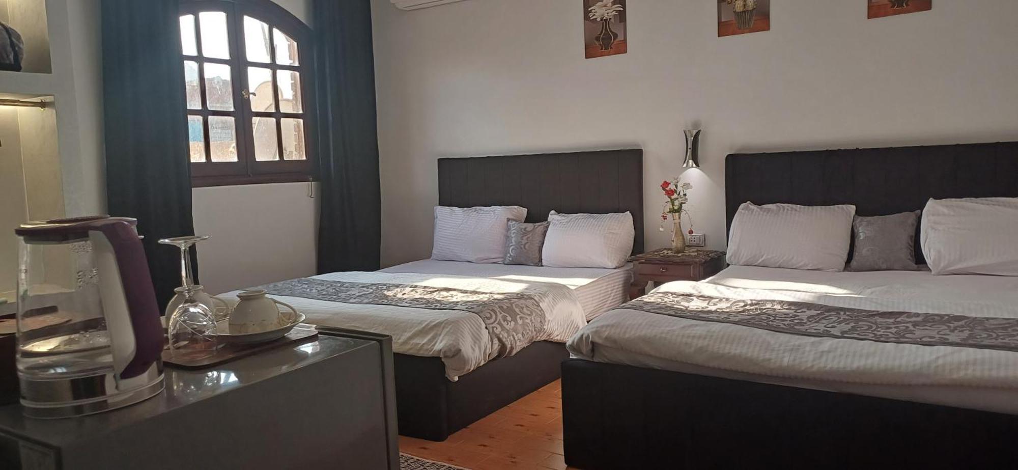 Pyramids Kingdom - Guest House Kafret el-Gabal Exterior foto